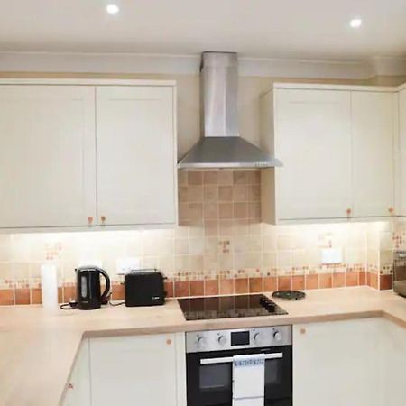 Pass The Keys Central Townhouse With Free Parking Йорк Экстерьер фото
