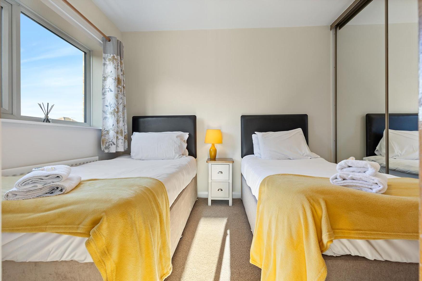 Pass The Keys Central Townhouse With Free Parking Йорк Экстерьер фото