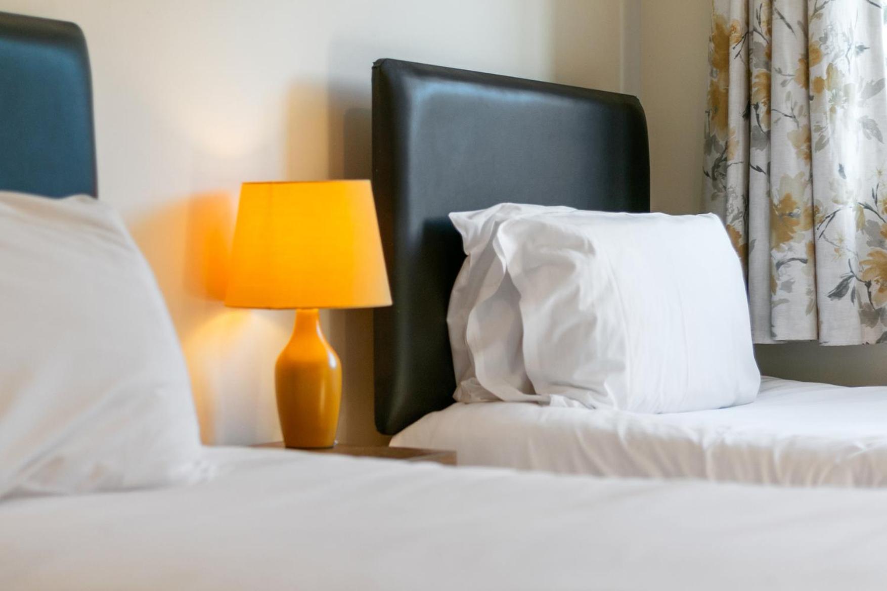 Pass The Keys Central Townhouse With Free Parking Йорк Экстерьер фото